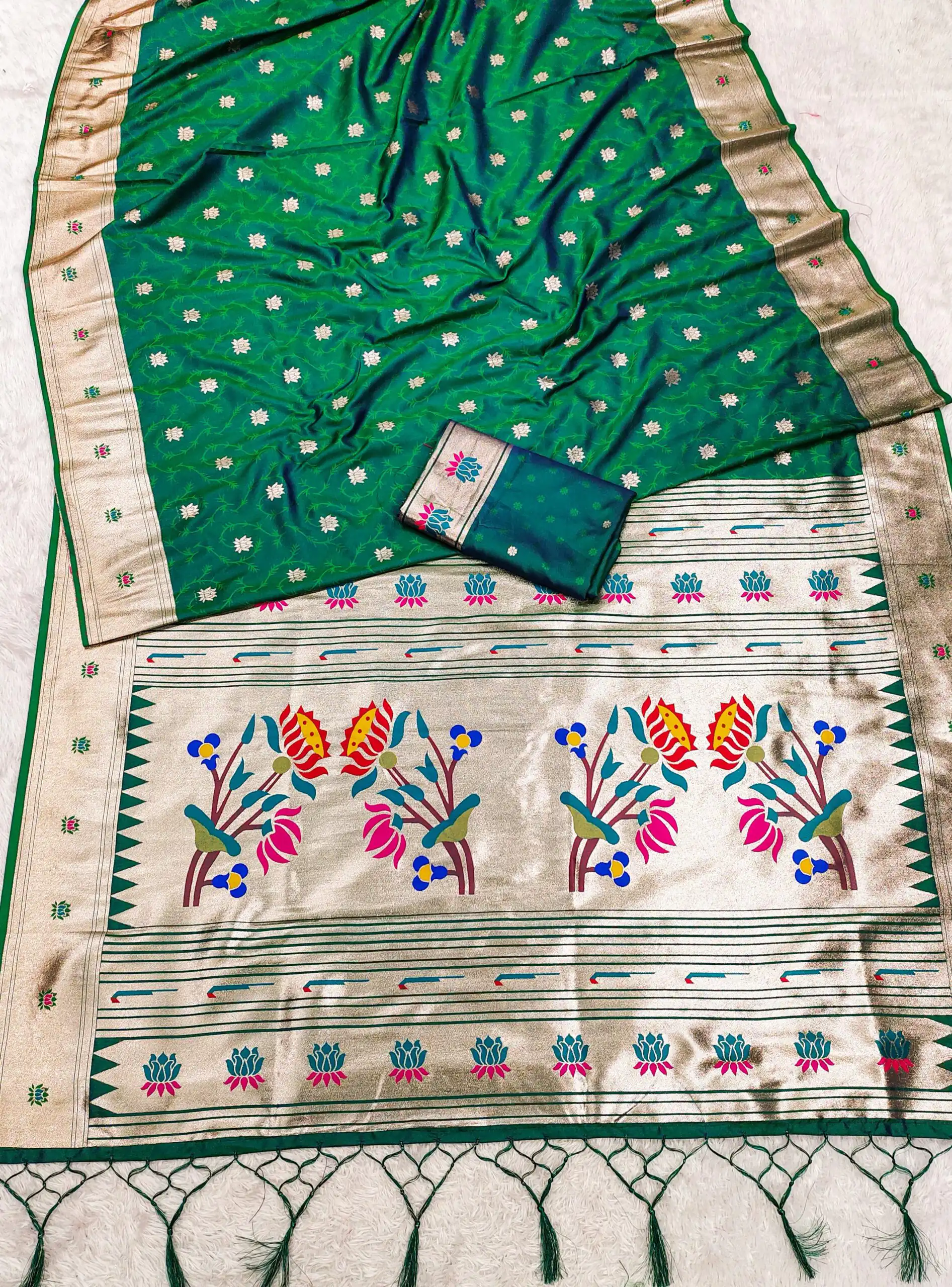 MB 2 Green Paithani Silk Saree with Lace Work & Zari Work. Introductory Price ₹2049. Delivery 4-6 Working Days. Shop now. | Designer Sarees, Sarees, Bollywood Sarees, Creative Sarees, Embroidered Sarees, Ethnic Saree, Modern Digital sarees, Party Wear Sarees