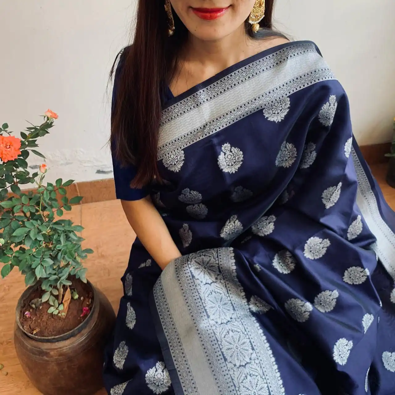 KPR 095 Navy Blue Soft Lichi Silk Saree with Lace Border & Lace Work. Affordable Price ₹1399. Delivery 4-6 Working Days. Shop now. | Sarees, Bollywood Sarees, Creative Sarees, Designer Sarees, Embroidered Sarees, Ethnic Saree, Modern Digital sarees, Party Wear Sarees