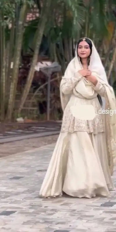 VLM 309 Off White Chinon Silk Salwar Suit with Embroidery Work & Lace Work. Get it for ₹2399. Delivery 4-6 Working Days. Shop now. | Jump Suits, Tops & Bottoms, Track Suits, Salwar suit, Casual Suits, Creative suits, Designer Suits, Palazzo Suits, Party Wear Suits, Patiala Suits, Straight Suits, Trendy Wear