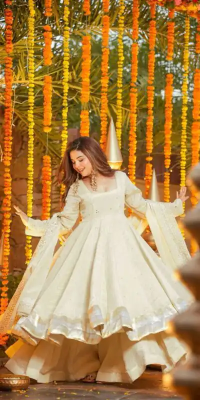 KD 1555 Off White Chinon Silk Gown Perfect for Wedding, Party, Engagement, Lohri, Diwali – . Grab it for ₹2149. Delivery 4-6 Working Days. Shop n | Gowns, Bollywood Gowns, Creative Gowns, Designer Gowns, Embroidered Gowns, Party Wear Gowns