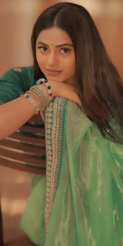 JR 657 Pista with Sequins Work & Embroidery Work Twill Net Saree . Exclusive Offer ₹1599. Delivery 4-6 Working Days. Shop now. | Sarees, Bollywood Sarees, Creative Sarees, Designer Sarees, Embroidered Sarees, Ethnic Saree, Modern Digital sarees, Party Wear Sarees