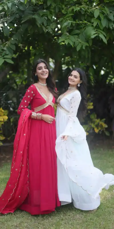 KA 1067 White Faux Blooming Gown Perfect for Wedding, Party, Haldi, Raksha Bandhan, Traditional Day – . Exclusive Offer ₹1849. Delivery 4-6 Working Da | Gowns, Bollywood Gowns, Creative Gowns, Designer Gowns, Embroidered Gowns, Party Wear Gowns