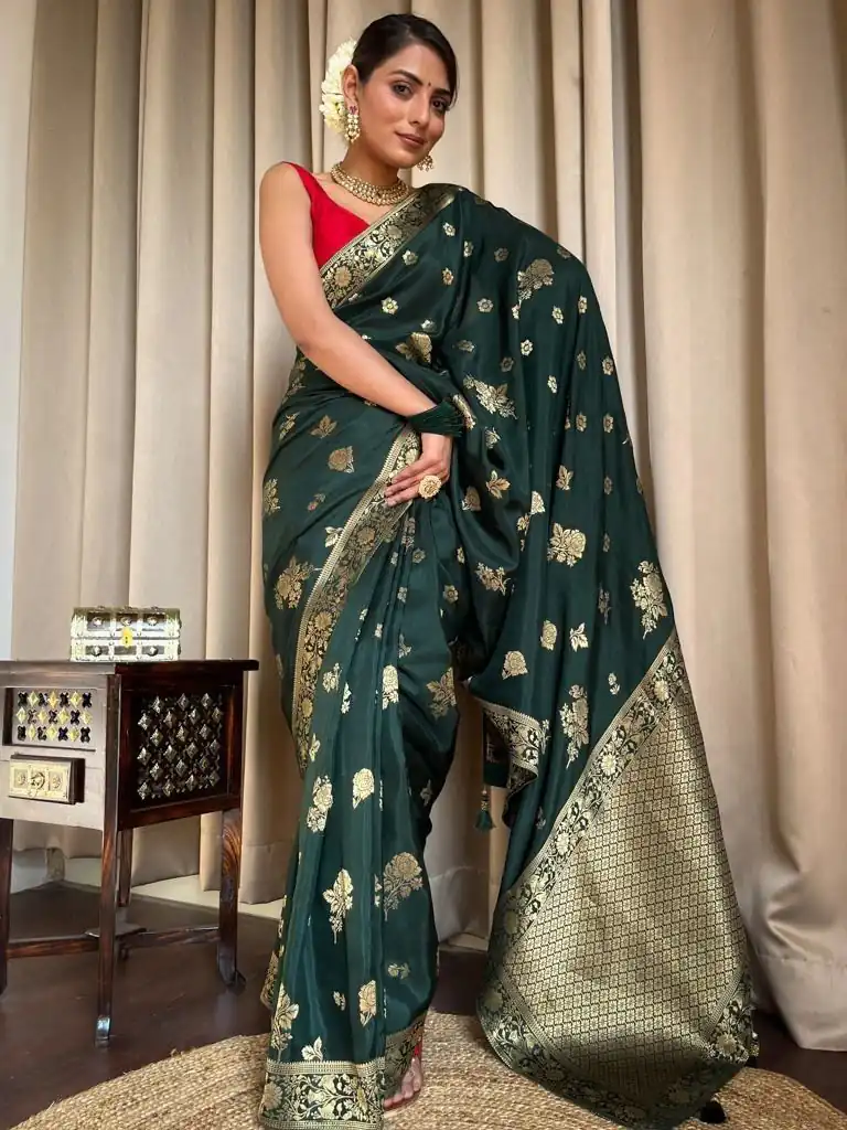 Green Lichi Silk Jacquard Work Saree - Image 2