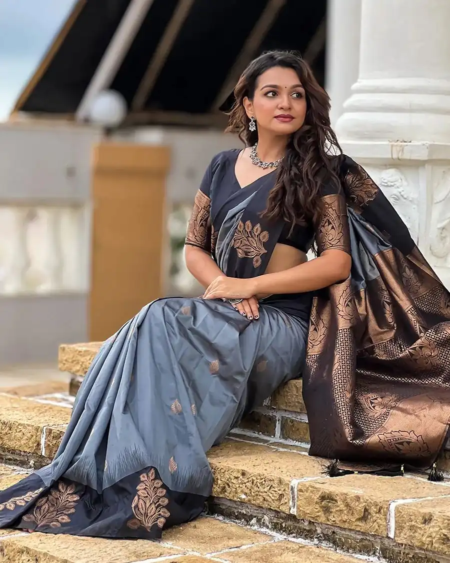 KPR 221 Grey Soft Lichi Silk Saree Perfect for Wedding, Party, Raksha Bandhan, Sangeet, Eid – . Get it for ₹1449. Delivery 4-6 Working Days. | Designer Sarees, Sarees, Bollywood Sarees, Creative Sarees, Embroidered Sarees, Ethnic Saree, Modern Digital sarees, Party Wear Sarees