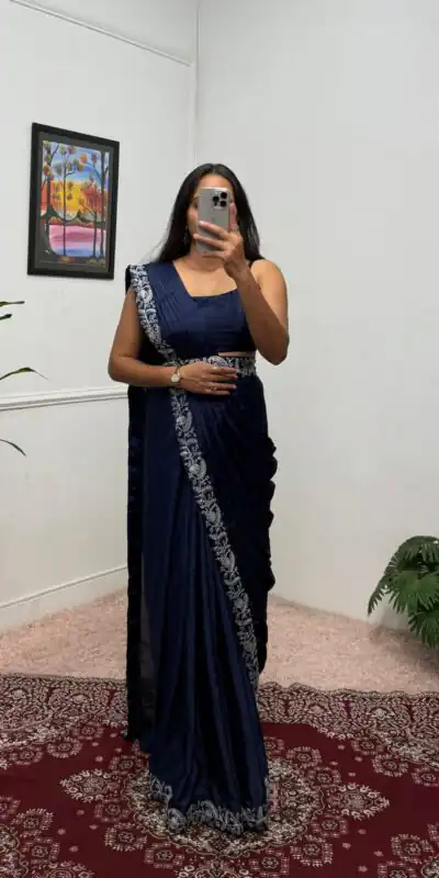 ST 1090 Navy Blue Color Chinon Saree with Embroidery Work & Lace Work. Now at just ₹2099. Delivery 4-6 Working Days. Shop now. | Designer Sarees, Sarees, Bollywood Sarees, Creative Sarees, Embroidered Sarees, Ethnic Saree, Modern Digital sarees, Party Wear Sarees