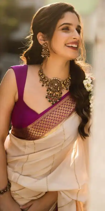 KPR 235 Off White Soft Lichi Silk Saree Perfect for Wedding, Party, Raksha Bandhan, Sangeet, Eid – . Get it for ₹1449. Delivery 4-6 Working Days. | Designer Sarees, Sarees, Bollywood Sarees, Creative Sarees, Embroidered Sarees, Ethnic Saree, Modern Digital sarees, Party Wear Sarees