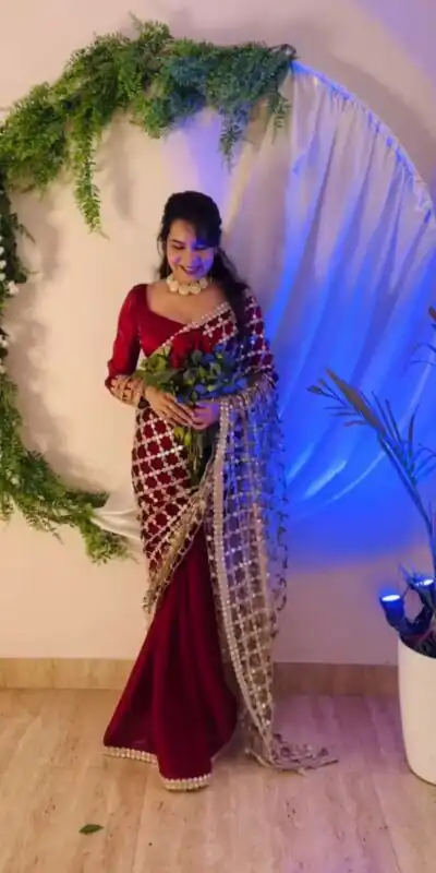 SRK 5322 Red Fendy Silk Saree with Lace Work & Mirror Work. Wedding, Party, Festive, Events, Festive Deal ₹2499. Delivery 4-6 Working Days. Shop now. | Designer Sarees, Sarees, Bollywood Sarees, Creative Sarees, Embroidered Sarees, Ethnic Saree, Modern Digital sarees, Party Wear Sarees