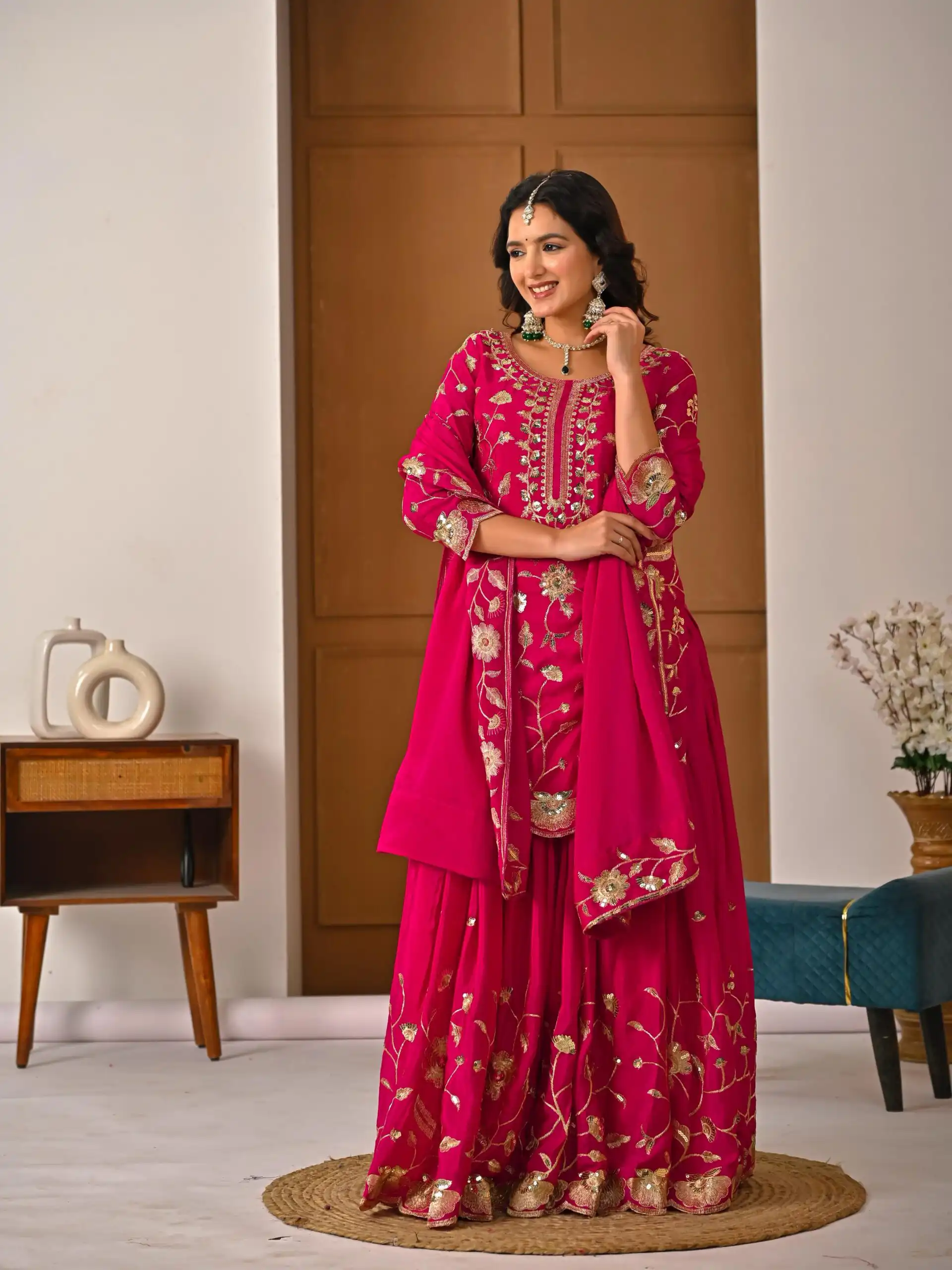 Superb Pink Chinon Silk Embroider Work Salwar Suit - Image 3