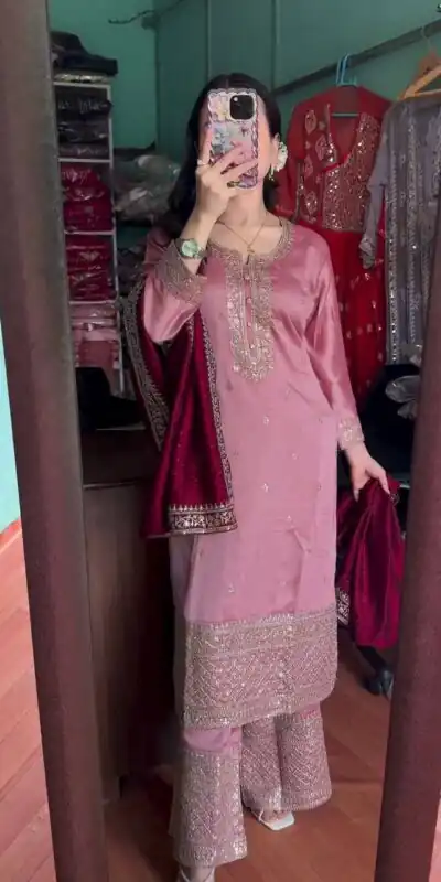 Baby Pink Chinon Lace Embroidery Work Salwar Suit