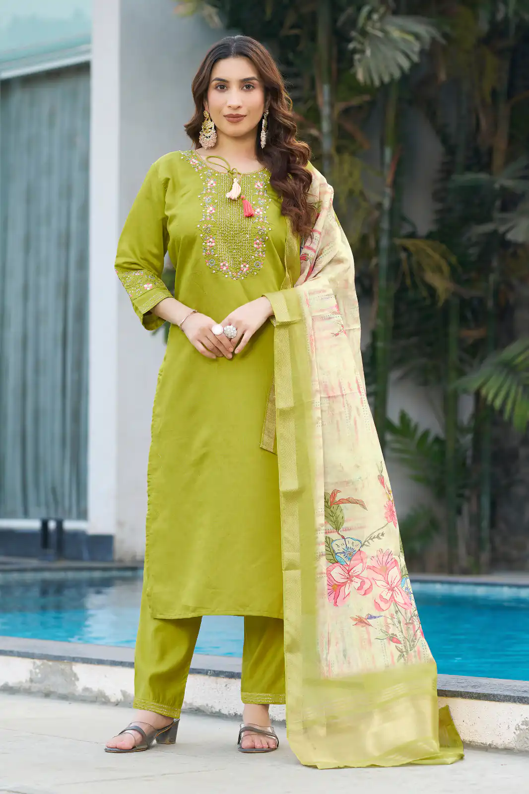 Green Viscose Silk Digital Print Embroider Work Salwar Suit