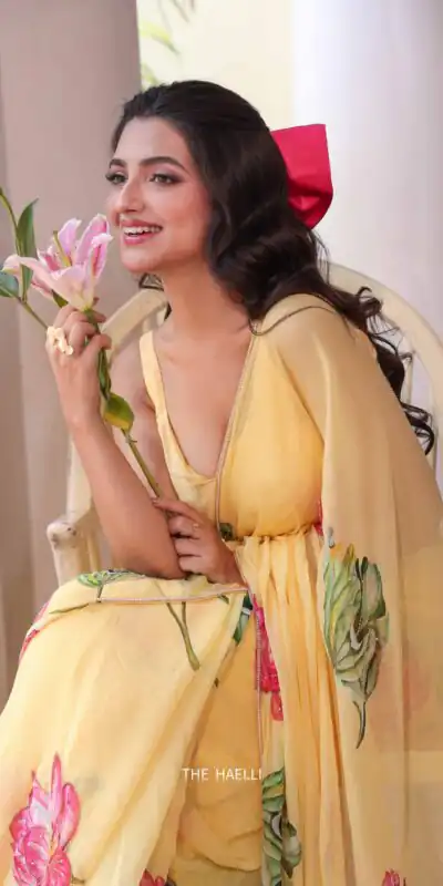 NC 5497 Yellow Soft Tebby Silk Saree. Perfect for Wedding, Party, Onam, Family Gatherings, Mehendi – Festive Deal ₹2049. Delivery 4-6 Working Days | Designer Sarees, Modern Digital sarees, Sarees, Bollywood Sarees, Creative Sarees, Embroidered Sarees, Ethnic Saree, Party Wear Sarees