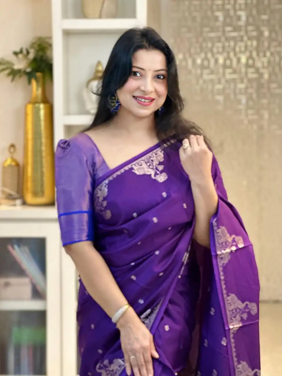 KP 6085 Purple Pink Lichi Silk Saree with Lace Border & Lace Work. Special Price ₹1449. Delivery 4-6 Working Days. Shop now. | Designer Sarees, Modern Digital sarees, Sarees, Bollywood Sarees, Creative Sarees, Embroidered Sarees, Ethnic Saree, Party Wear Sarees
