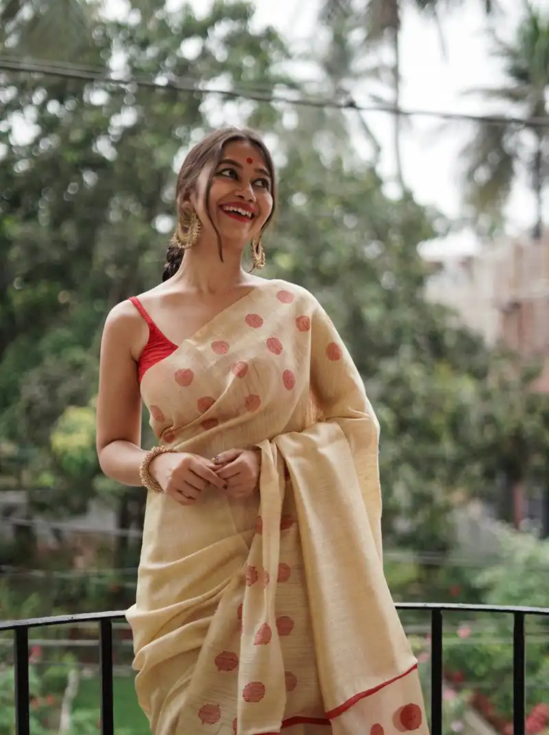 Cream Soft Lilan Weaving Work Saree - Image 4