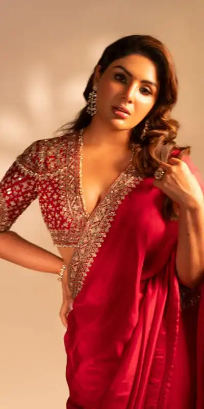 NC 5514 Red Soft Rangoli Silk Saree with Embroidery Work & Lace Work. Special Price ₹1949. Delivery 4-6 Working Days. Shop now. | Designer Sarees, Modern Digital sarees, Sarees, Bollywood Sarees, Creative Sarees, Embroidered Sarees, Ethnic Saree, Party Wear Sarees