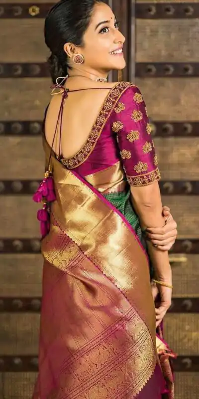 KPR 030 Green Color Soft Lichi Silk Saree with Lace Border & Lace Work. Best Price ₹1499. Delivery 4-6 Working Days. Shop now. | Designer Sarees, Sarees, Bollywood Sarees, Creative Sarees, Embroidered Sarees, Ethnic Saree, Modern Digital sarees, Party Wear Sarees