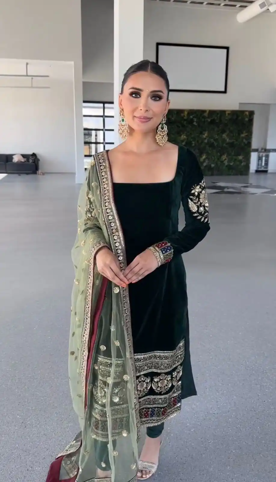 MF 487 Green Color Viscous Velvet Salwar Suit with Embroidery Work. Grab it for ₹2149. Delivery 4-6 Working Days. Shop now. | Jump Suits, Salwar suit, Casual Suits, Creative suits, Designer Suits, Palazzo Suits, Party Wear Suits, Patiala Suits, Straight Suits