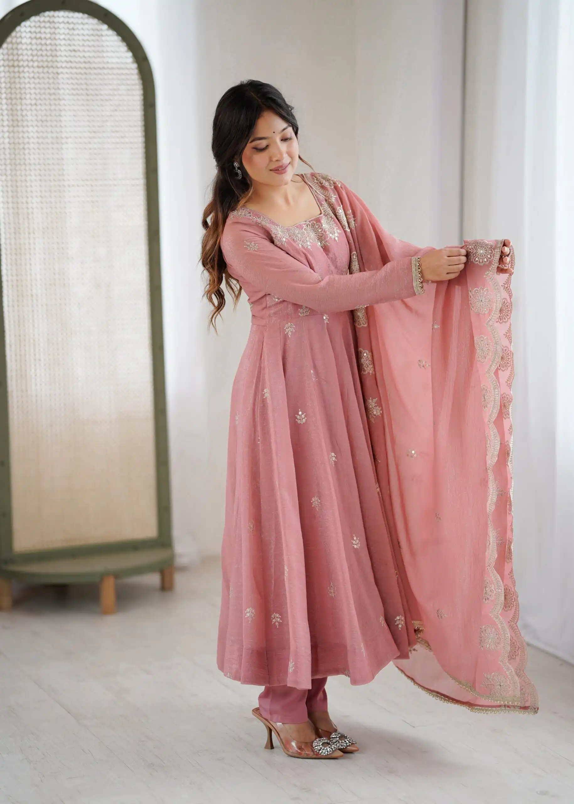 ZF 5011 Onion Crunchy Silk Gown with Embroidery Work. Wedding, Party, Festive, Events Best Price ₹2099. Delivery 4-6 Working Days. Shop now. | Gowns, Bollywood Gowns, Creative Gowns, Designer Gowns, Embroidered Gowns, Party Wear Gowns
