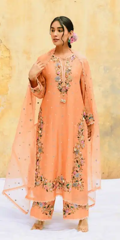 Peach Faux Georgette Embroidery Lace Work Salwar Suit