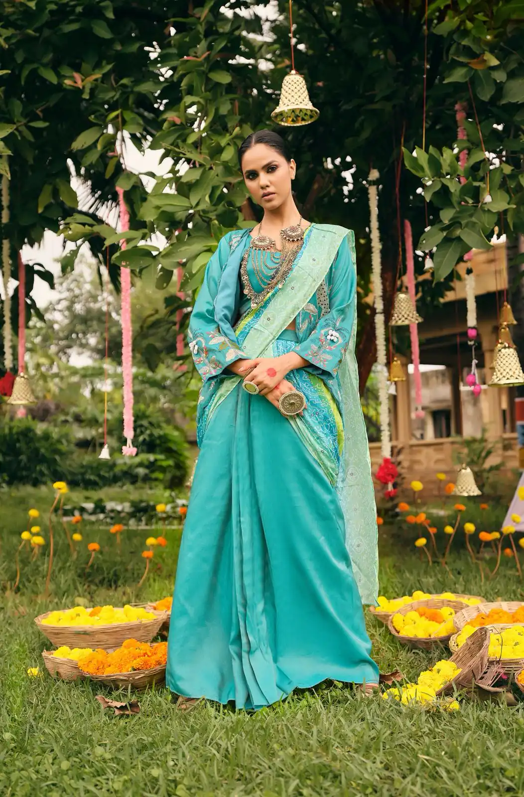RR 34 Blue Shimmer Saree Perfect for Wedding, Party, Cultural Events, Durga Puja, Reception – . Best Price ₹2049. Delivery 4-6 Working Days. Shop now. | Designer Sarees, Modern Digital sarees, Sarees, Bollywood Sarees, Creative Sarees, Embroidered Sarees, Ethnic Saree, Party Wear Sarees