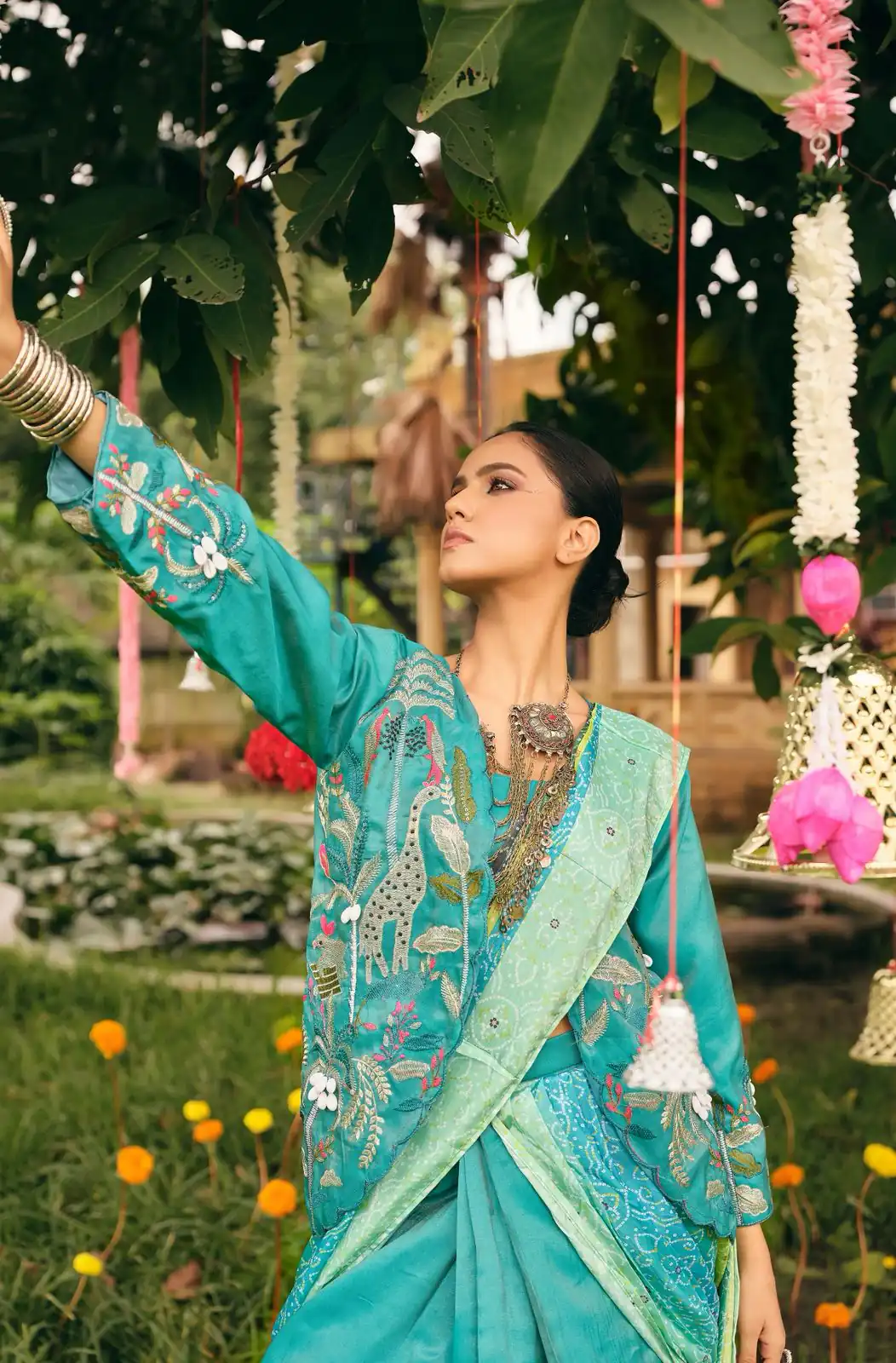 RR 34 Blue Shimmer Saree Perfect for Wedding, Party, Cultural Events, Durga Puja, Reception – . Best Price ₹2049. Delivery 4-6 Working Days. Shop now. | Designer Sarees, Modern Digital sarees, Sarees, Bollywood Sarees, Creative Sarees, Embroidered Sarees, Ethnic Saree, Party Wear Sarees