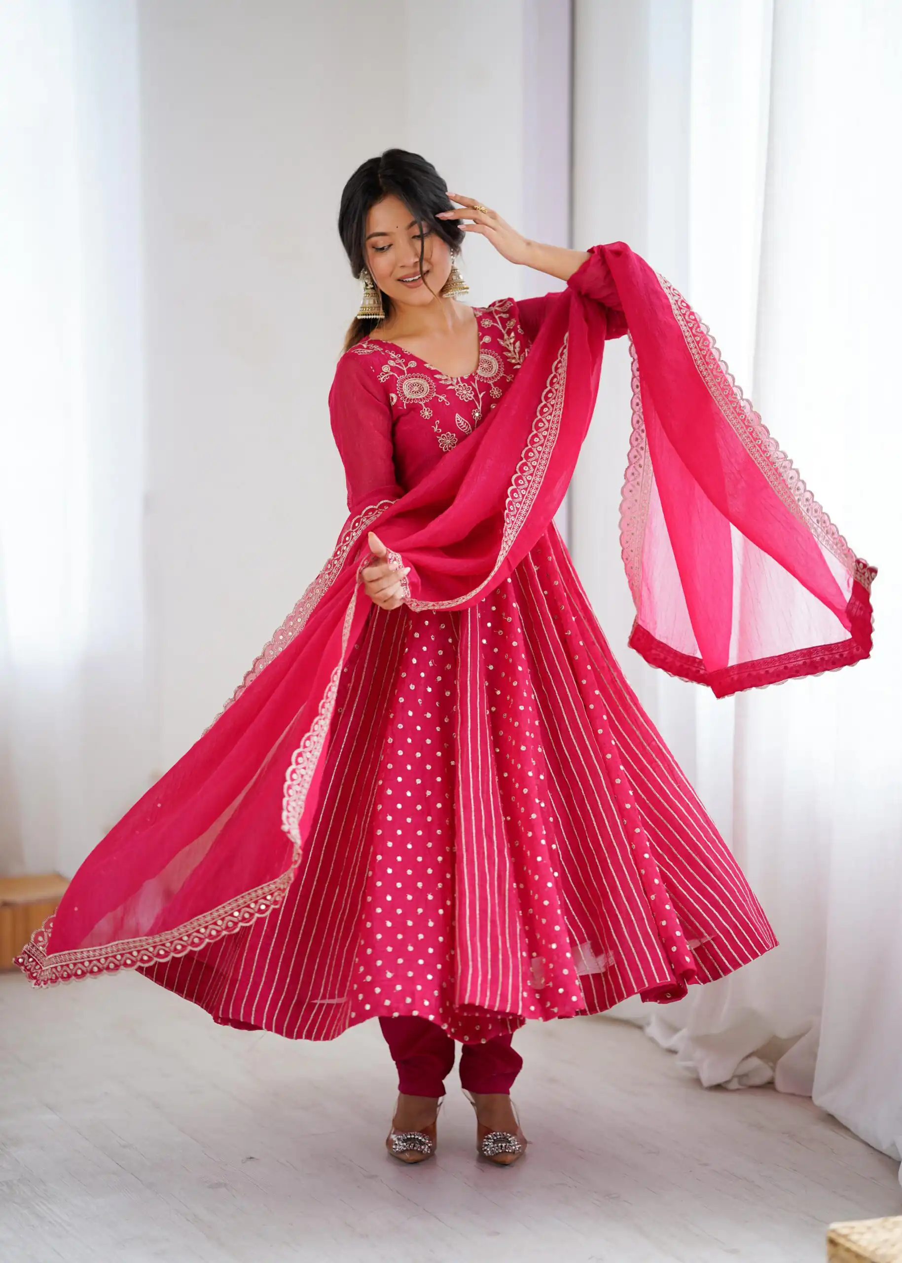 SRK 5293 Pink With Crunchy Silk With Fully Flair with Lace Work & Embroidery Work Anarkali Gown . Introductory Price ₹2149. Delivery 4-6 Worki | Gowns, Bollywood Gowns, Creative Gowns, Designer Gowns, Embroidered Gowns, Party Wear Gowns