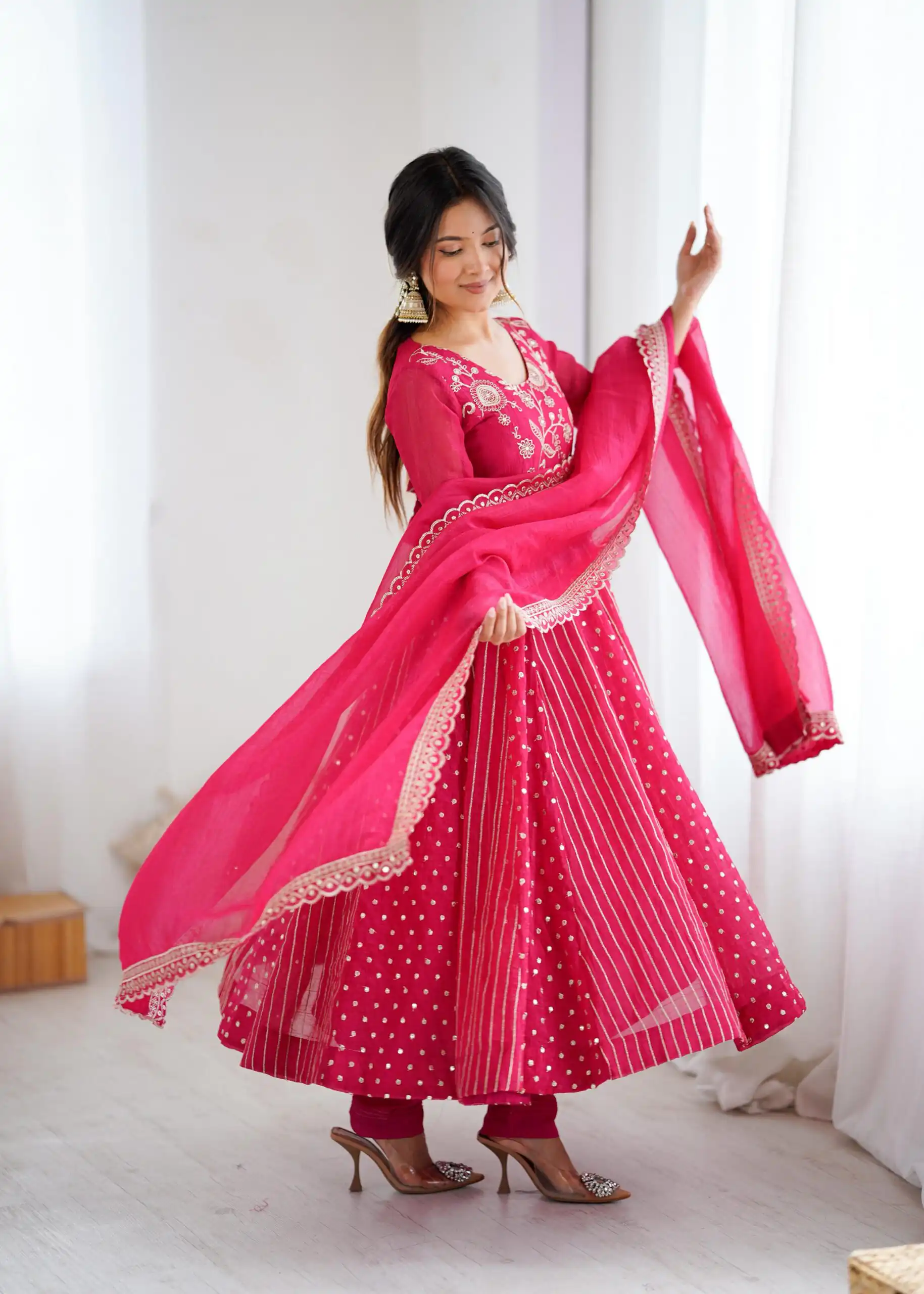 SRK 5293 Pink With Crunchy Silk With Fully Flair with Lace Work & Embroidery Work Anarkali Gown . Introductory Price ₹2149. Delivery 4-6 Worki | Gowns, Bollywood Gowns, Creative Gowns, Designer Gowns, Embroidered Gowns, Party Wear Gowns
