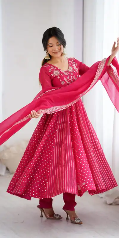 SRK 5293 Pink With Crunchy Silk With Fully Flair with Lace Work & Embroidery Work Anarkali Gown . Introductory Price ₹2149. Delivery 4-6 Worki | Gowns, Bollywood Gowns, Creative Gowns, Designer Gowns, Embroidered Gowns, Party Wear Gowns