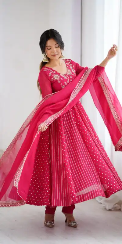 SRK 5293 Pink With Crunchy Silk With Fully Flair with Lace Work & Embroidery Work Anarkali Gown . Introductory Price ₹2149. Delivery 4-6 Worki | Gowns, Bollywood Gowns, Creative Gowns, Designer Gowns, Embroidered Gowns, Party Wear Gowns