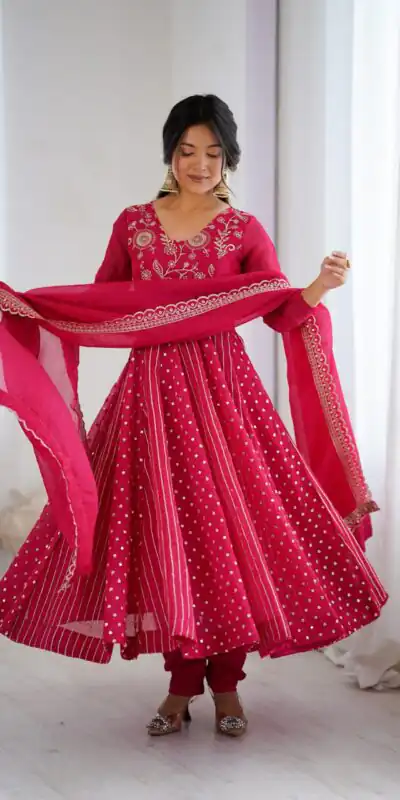 SRK 5293 Pink With Crunchy Silk With Fully Flair with Lace Work & Embroidery Work Anarkali Gown . Introductory Price ₹2149. Delivery 4-6 Worki | Gowns, Bollywood Gowns, Creative Gowns, Designer Gowns, Embroidered Gowns, Party Wear Gowns