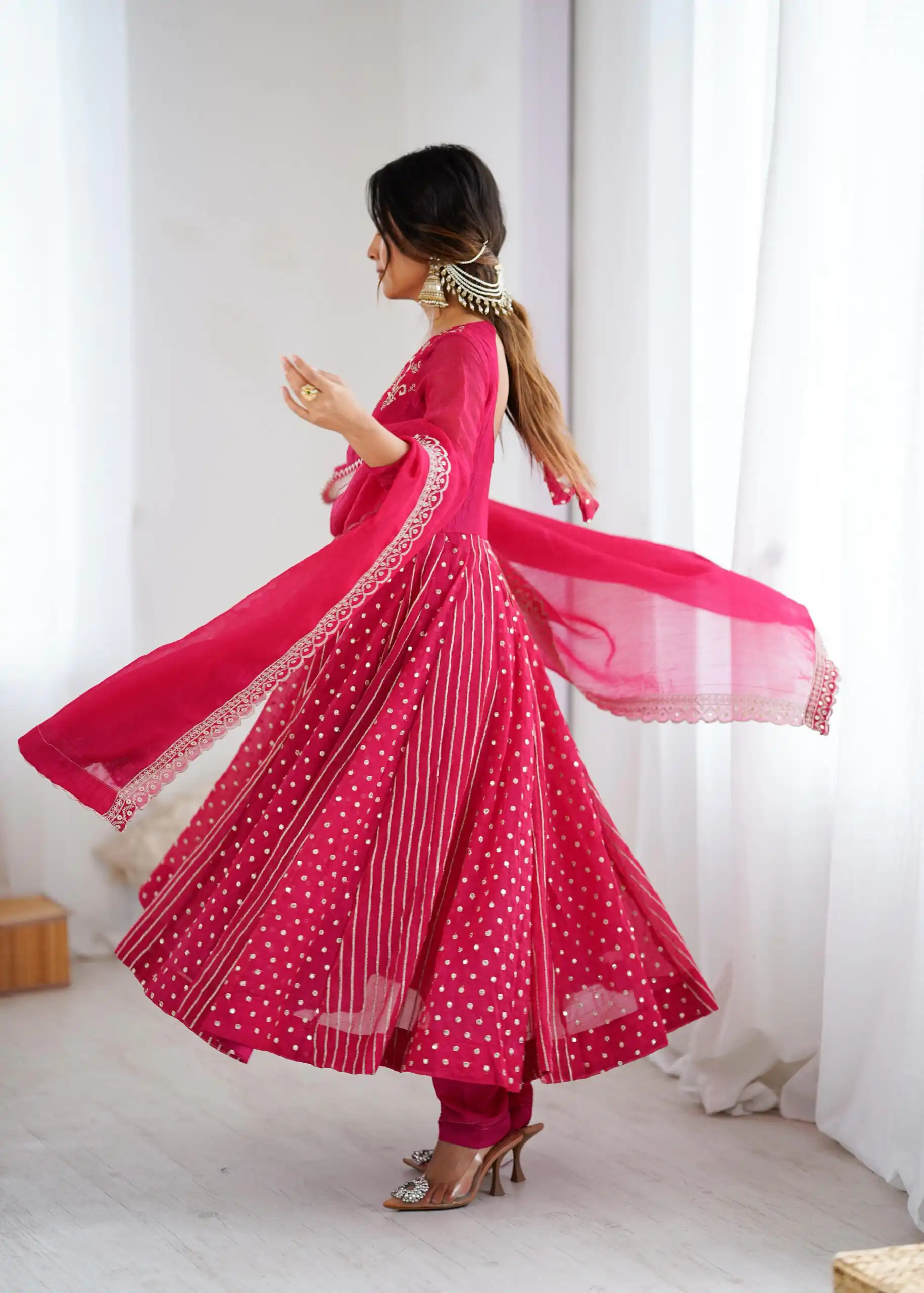 SRK 5293 Pink With Crunchy Silk With Fully Flair with Lace Work & Embroidery Work Anarkali Gown . Introductory Price ₹2149. Delivery 4-6 Worki | Gowns, Bollywood Gowns, Creative Gowns, Designer Gowns, Embroidered Gowns, Party Wear Gowns