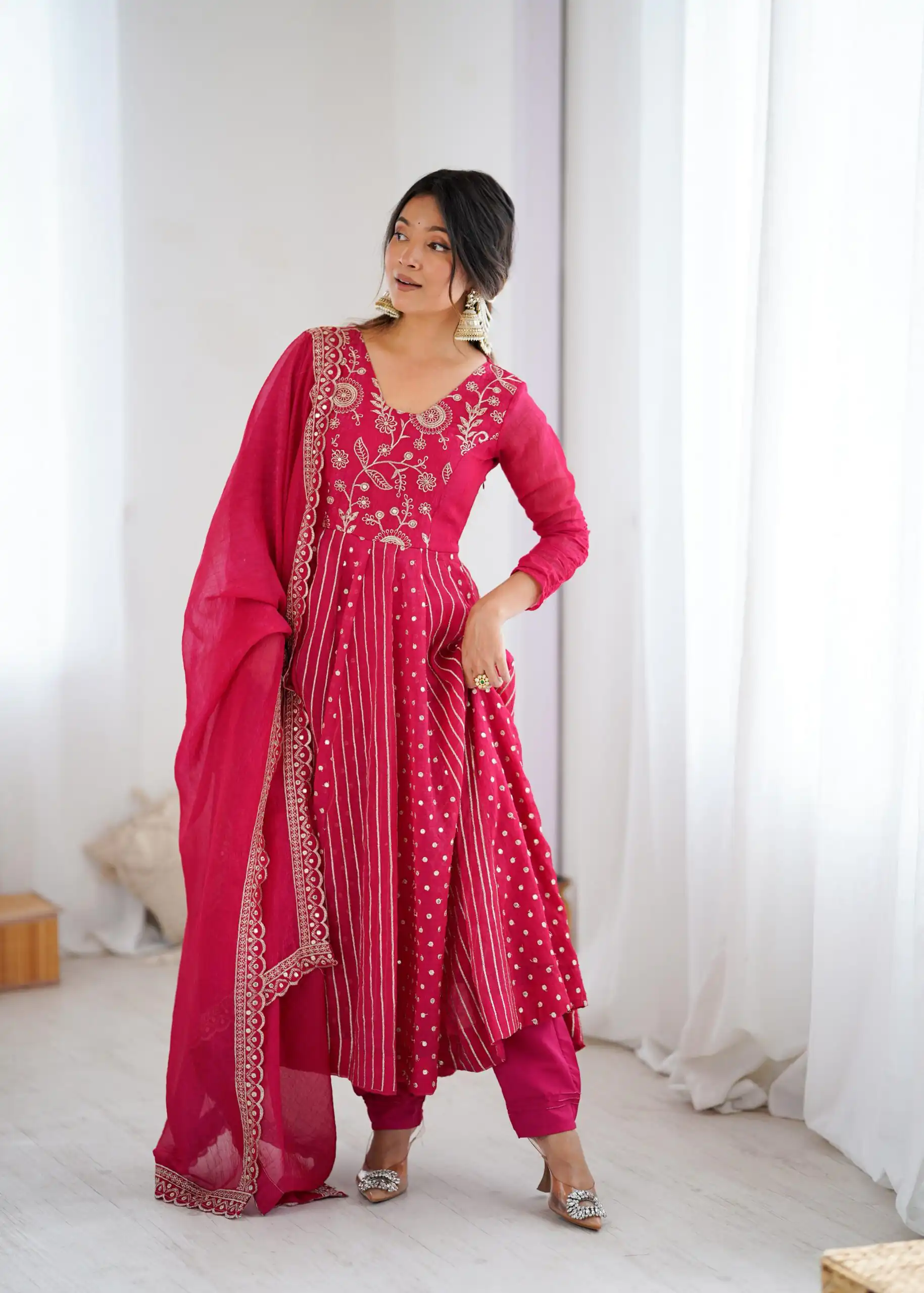 SRK 5293 Pink With Crunchy Silk With Fully Flair with Lace Work & Embroidery Work Anarkali Gown . Introductory Price ₹2149. Delivery 4-6 Worki | Gowns, Bollywood Gowns, Creative Gowns, Designer Gowns, Embroidered Gowns, Party Wear Gowns