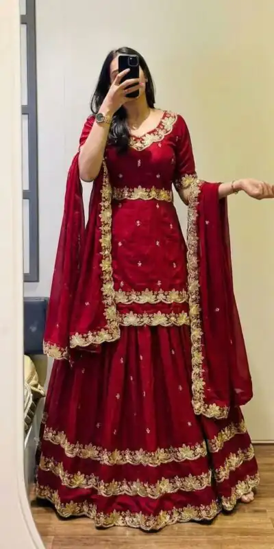 PC 552 Red Color Chinon silk Lehenga Choli with Cut Work. Special Online Price ₹2499. Delivery 4-6 Working Days. Shop now. | Lehenga, Bollywood Lehenga, Creative Lehenga, Designer Lehenga, Embroidered Lehenga, Party Wear Lehenga