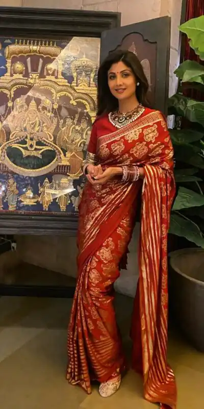 KT 148 Red Color Dolla Silk Foil Printed Saree Designer Work. Online Best Price ₹1474. Delivery 4-6 Working Days. Shop now. | Designer Sarees, Sarees, Bollywood Sarees, Creative Sarees, Embroidered Sarees, Ethnic Saree, Modern Digital sarees, Party Wear Sarees