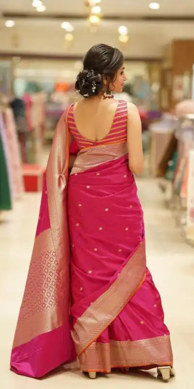 ES 8264 Red Color Soft Lichi Silk Saree with Lace Border & Lace Work. Best Price ₹1349. Delivery 4-6 Working Days. Shop now. | Designer Sarees, Sarees, Bollywood Sarees, Creative Sarees, Embroidered Sarees, Ethnic Saree, Modern Digital sarees, Party Wear Sarees