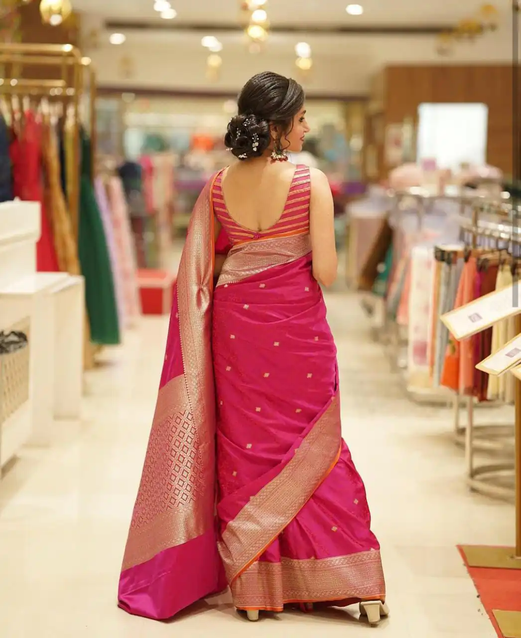 ES 8264 Red Color Soft Lichi Silk Saree with Lace Border & Lace Work. Best Price ₹1349. Delivery 4-6 Working Days. Shop now. | Designer Sarees, Sarees, Bollywood Sarees, Creative Sarees, Embroidered Sarees, Ethnic Saree, Modern Digital sarees, Party Wear Sarees