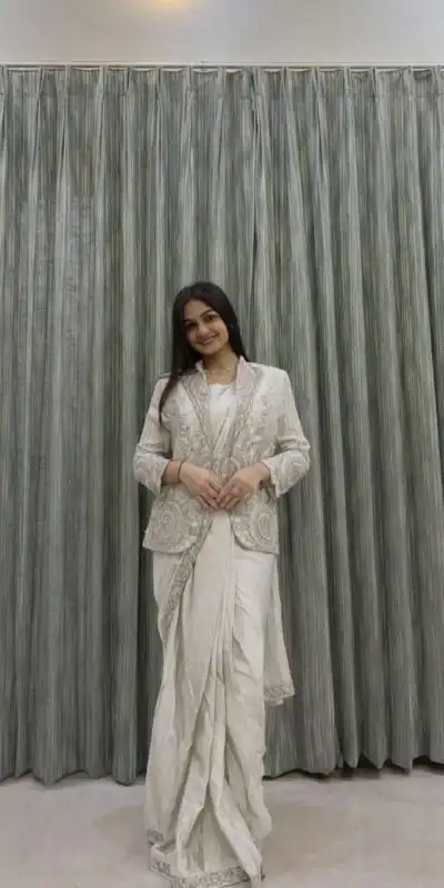 BB 49 White in Rangoli Silk Embroidery Work Saree . Wedding, Party, Festive, Events, Get it for âš2099. Delivery 4-6 Working Days. Shop now. | Designer Sarees, Sarees, Bollywood Sarees, Creative Sarees, Embroidered Sarees, Ethnic Saree, Modern Digital sarees, Party Wear Sarees