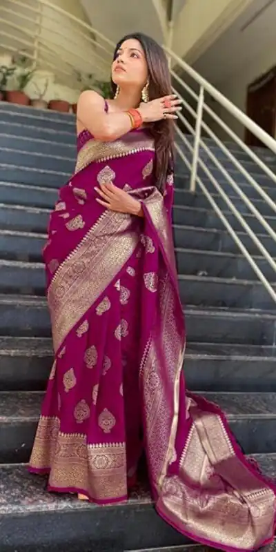 KP 6001 Wine in Soft Lichi Silk Lace Border & Lace Work Saree . Exclusive Offer âš1399. Delivery 4-6 Working Days. Shop now. | Designer Sarees, Sarees, Bollywood Sarees, Creative Sarees, Embroidered Sarees, Ethnic Saree, Modern Digital sarees, Party Wear Sarees