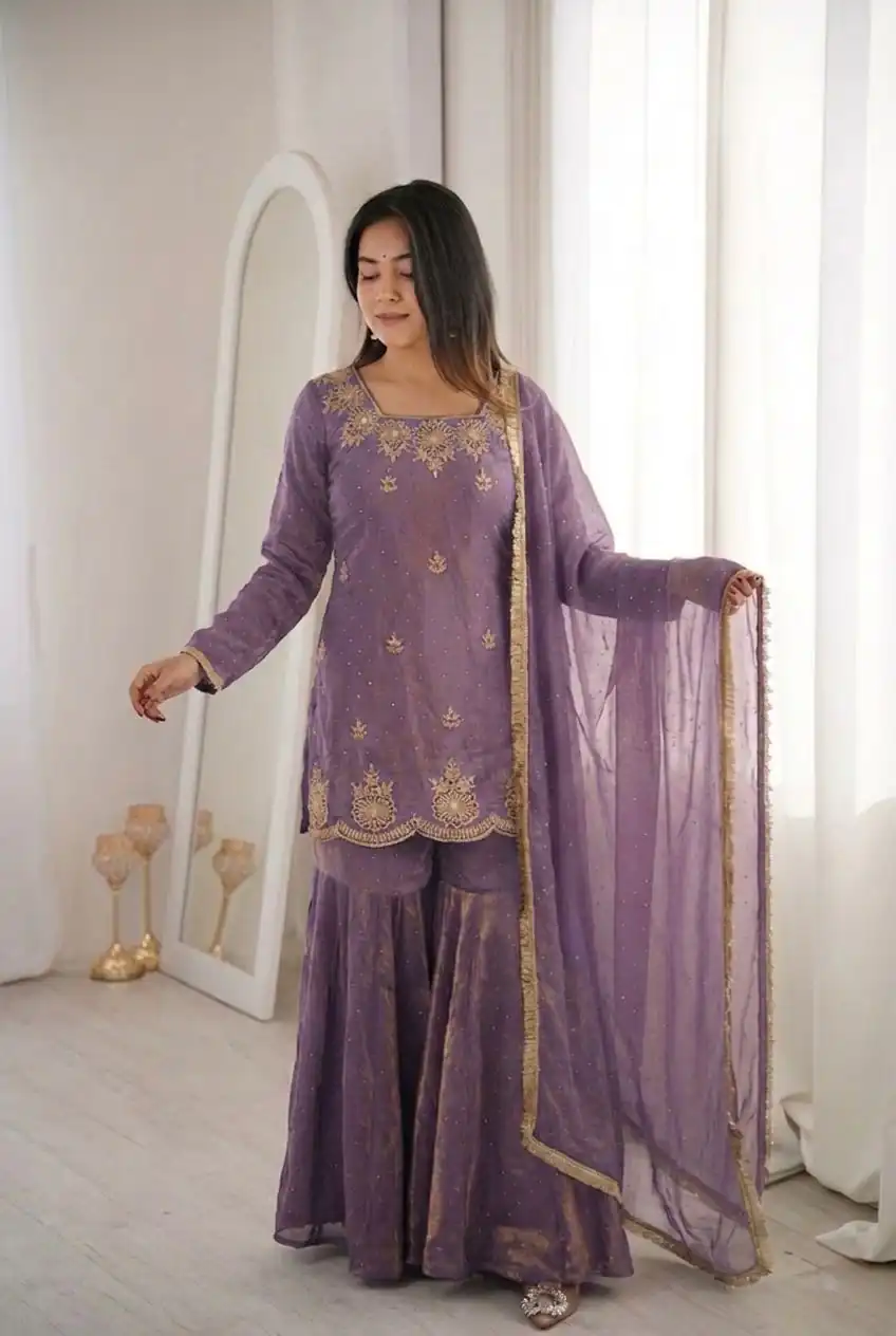 Aglow Purple Fendy Silk Embroidery Work Salwar Suit