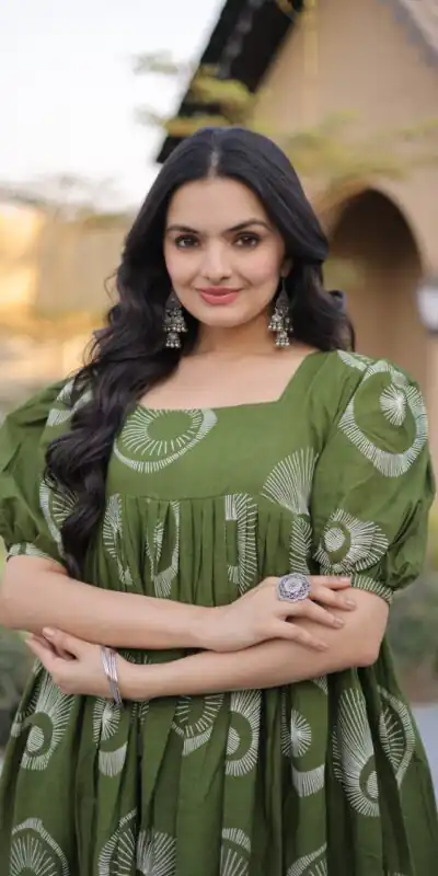 Alternative view of Beautiful Green Cotton Printed Kurti