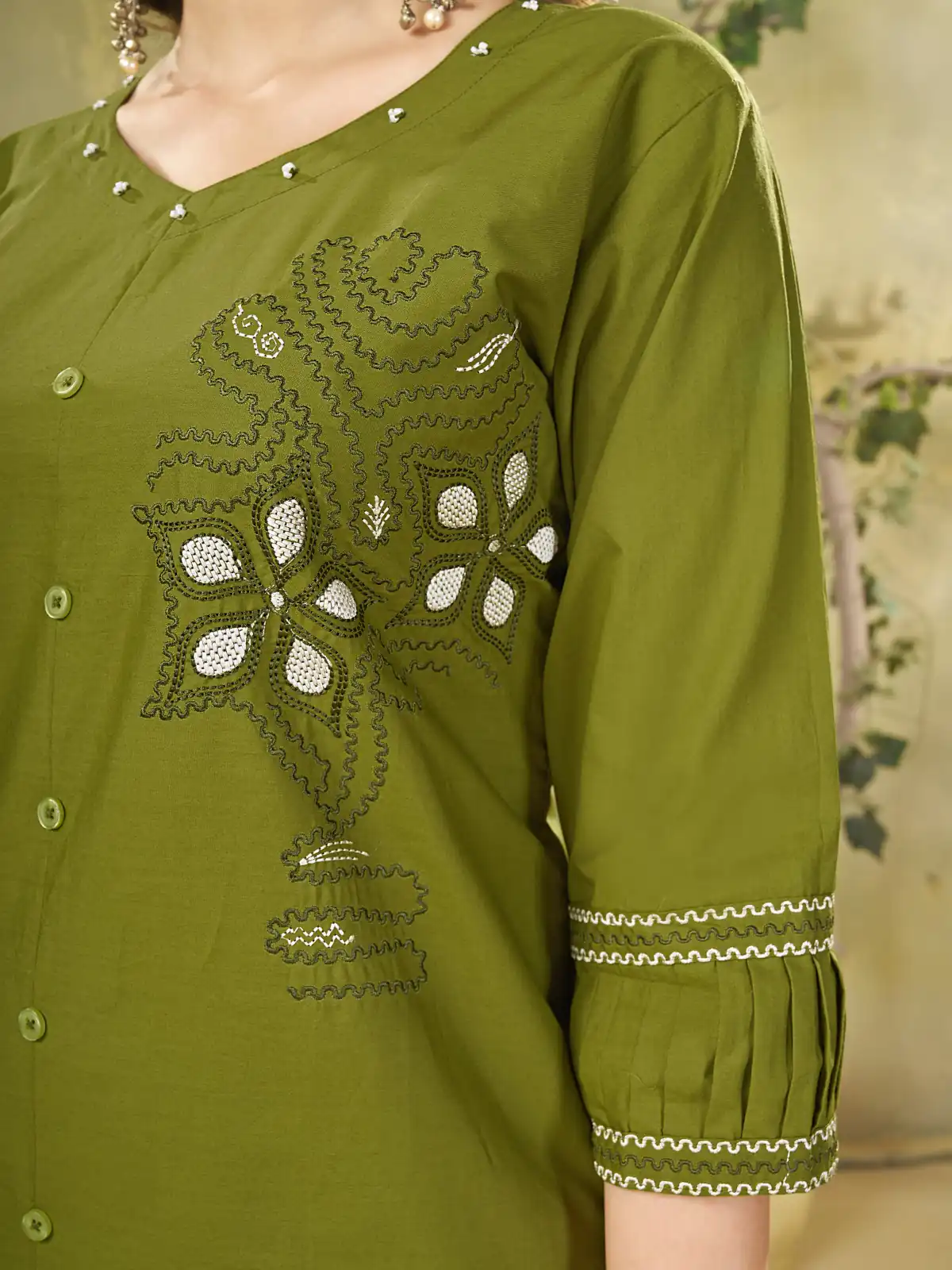 Beautiful Green Pure Cotton Multi Thread Work Kurti - Image 4