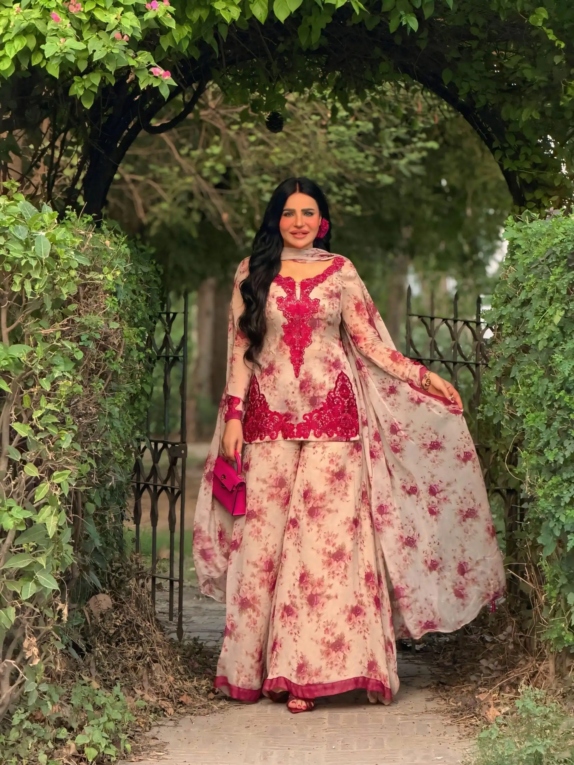 Cool Red Faux Georgette Embroider Work Salwar Suit
