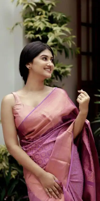 Simple Pink Soft Lichi Silk Jacquard Work Saree