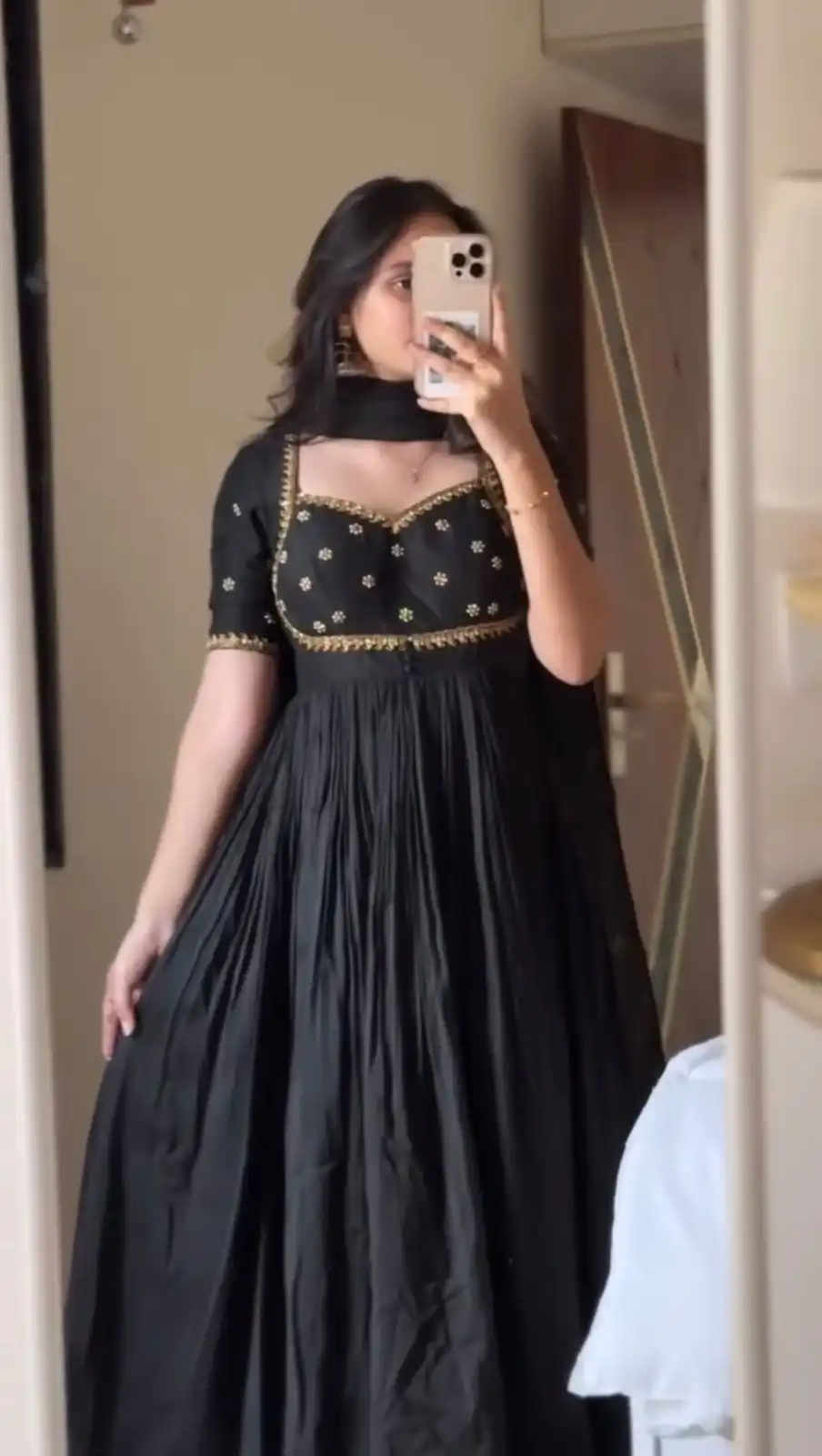 RTC 6024 Black Color Vichitra Silk Thread Sequence Work Gown . Exclusive Offer ₹1999. Delivery 4-6 Working Days. Shop now. | Gowns, Bollywood Gowns, Creative Gowns, Designer Gowns, Embroidered Gowns, Party Wear Gowns