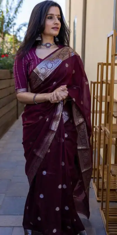 KPR 120 Maroon Soft Lilan Slab Saree Perfect for Wedding, Party, Lohri, Durga Puja, Pongal – . Get it for ₹1349. Delivery 4-6 Working Days. Shop now. | Designer Sarees, Modern Digital sarees, Sarees, Bollywood Sarees, Creative Sarees, Embroidered Sarees, Ethnic Saree, Party Wear Sarees