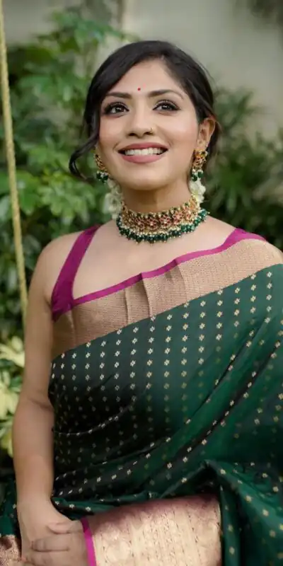 KPR 6047 Green in Soft Lichi Silk Jacquard Work Designer Work Saree . Exclusive Offer ₹1449. Delivery 4-6 Working Days. Shop now. | Designer Sarees, Modern Digital sarees, Sarees, Bollywood Sarees, Creative Sarees, Embroidered Sarees, Ethnic Saree, Party Wear Sarees