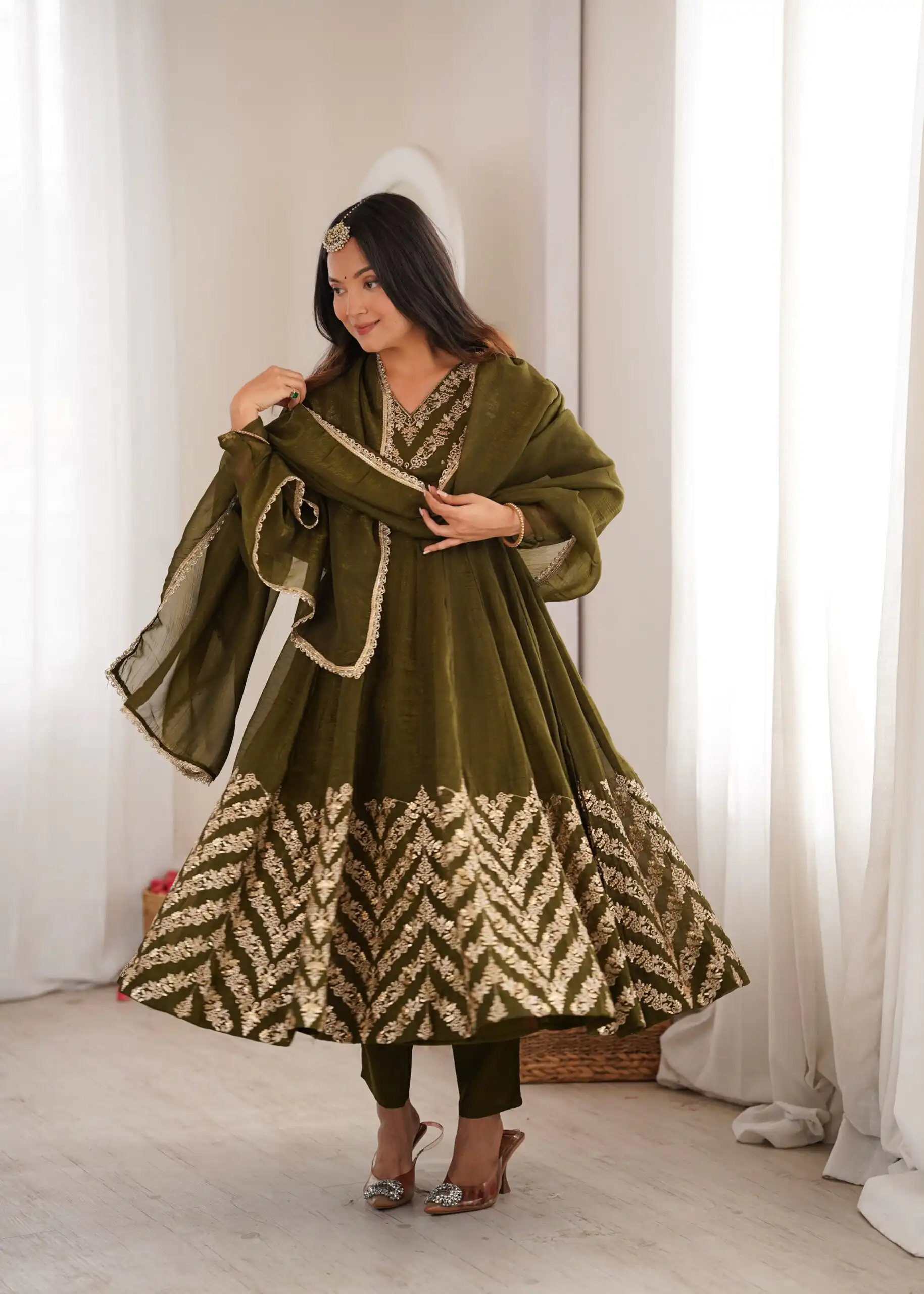 Fancy Mehandi Crunchy Silk Embroider Work Anarkali Suit - Image 10