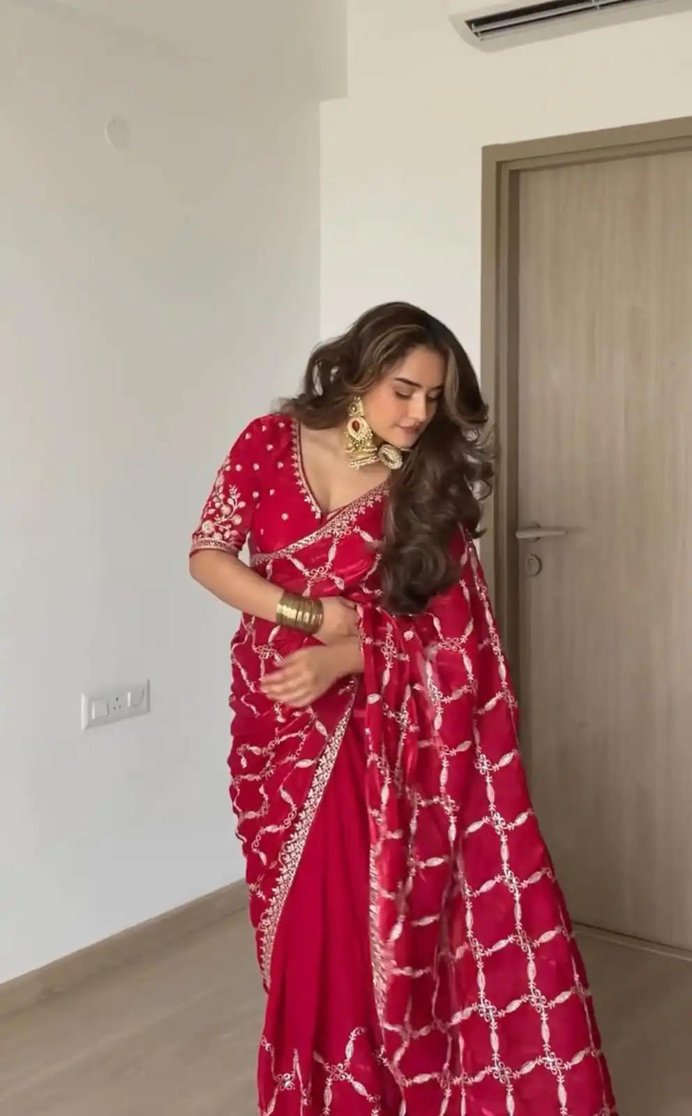 Fancy Red Fendy Silk Sequins Work Saree - Image 3