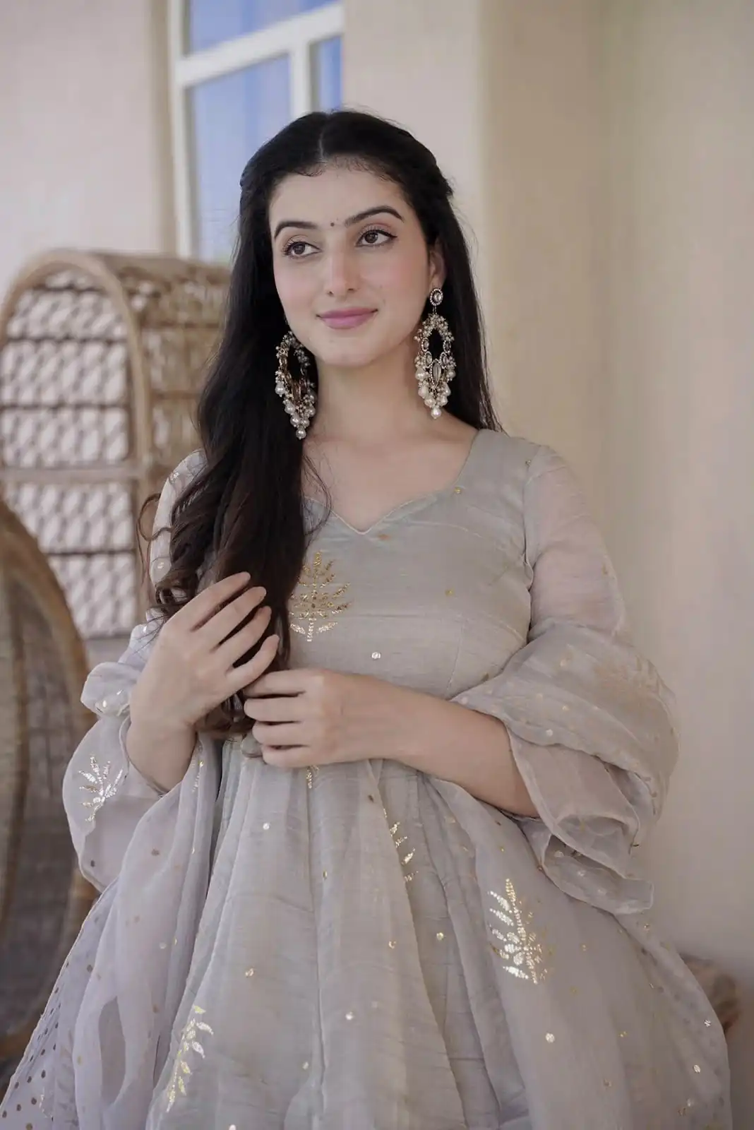 Glowing Grey Tabby Silk Foil Work Salwar Suit - Image 3