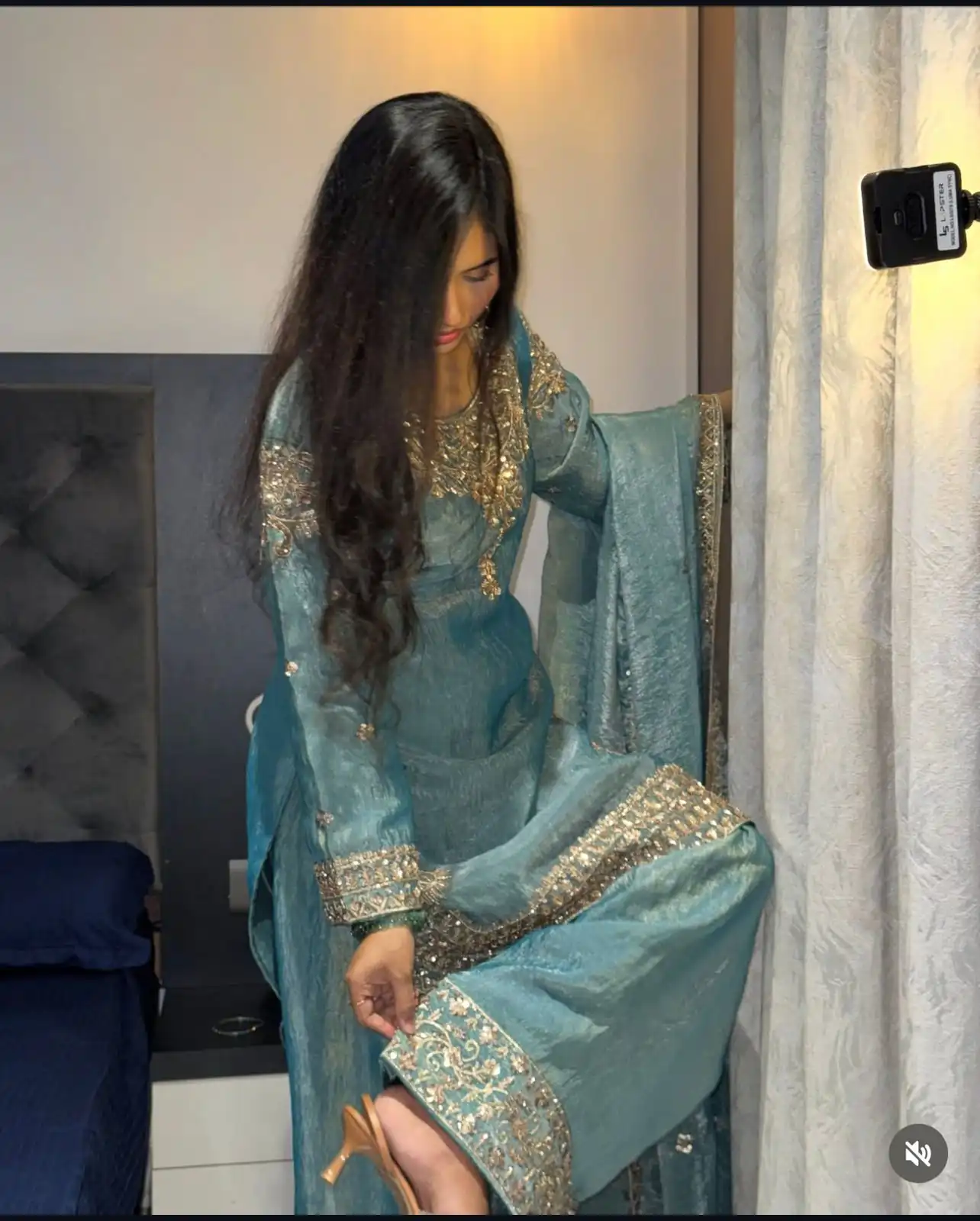 Nice Sky Blue Zimmy Chu Silk Embroider Work Salwar Suit - Image 2