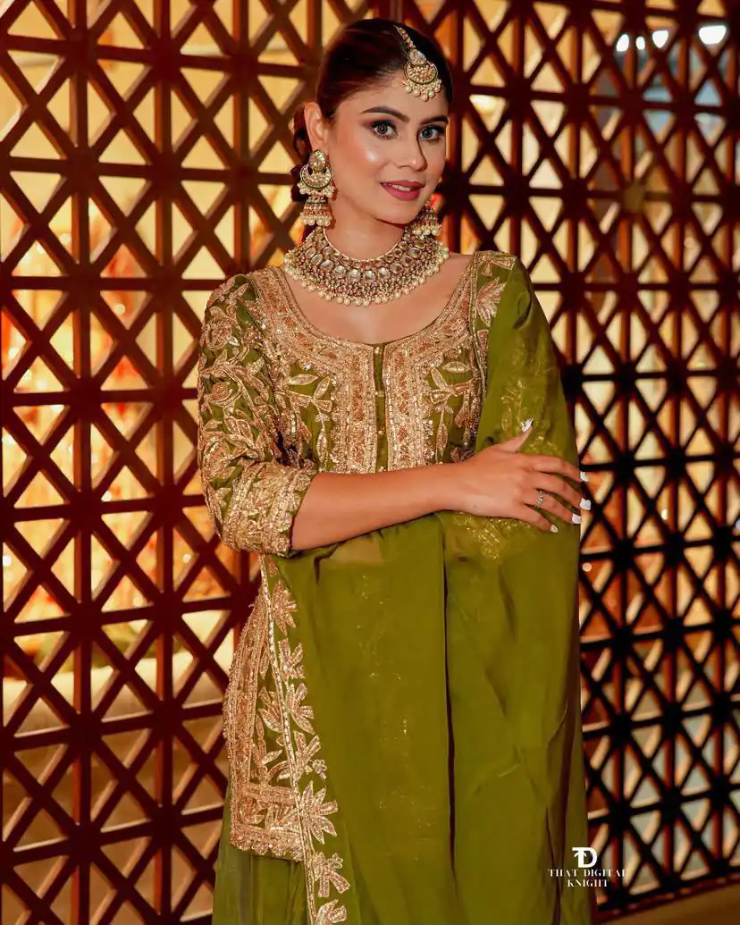 Simple Mehendi Chinon Silk Embroidery Work Salwar Suit - Image 4